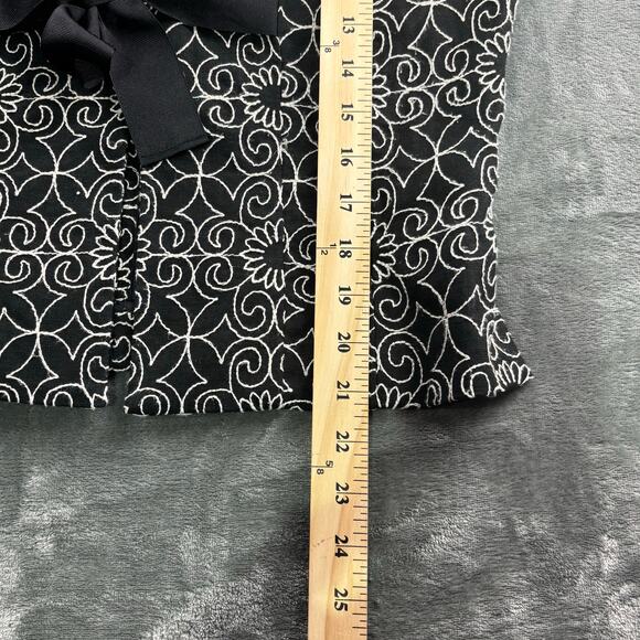 Linen Suit Women’s 6 Bandolino Jacket Skirt Embroidered Floral Corp Black White - Picture 10 of 15